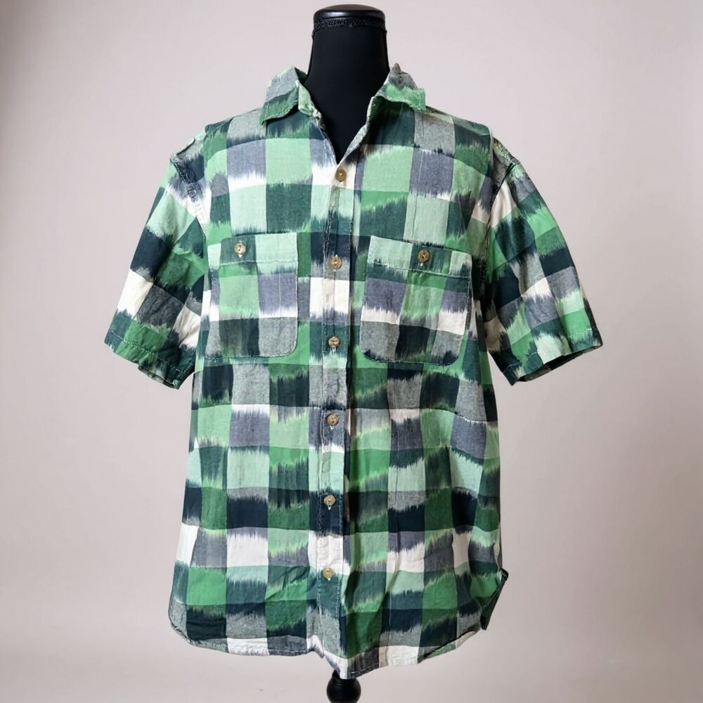 Mountain Hardwear Men's Short-Sleeve Button-Down Shirt – Size L – Green - Picture 2 of 6